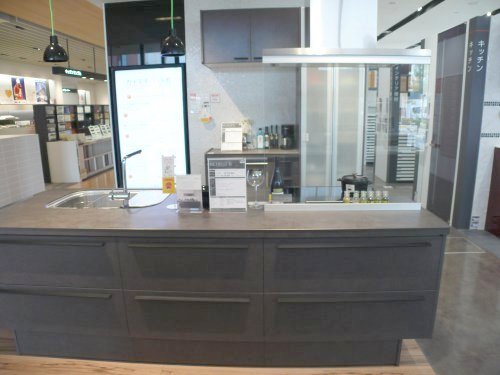 「リシュルSI」のキッチンユニット